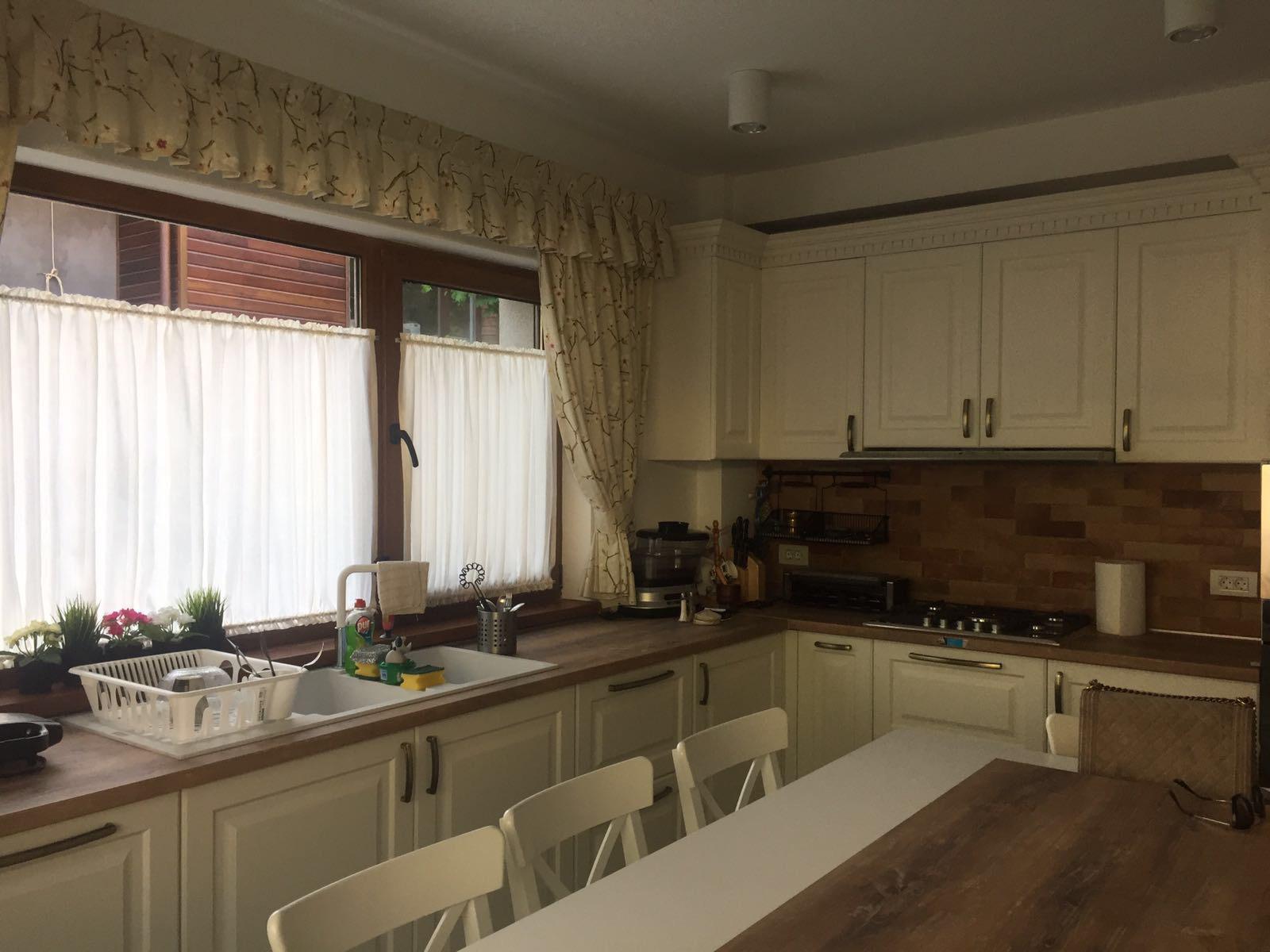 modele de draperii pentru bucătărie