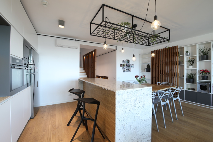 penthouse trei camere colentina