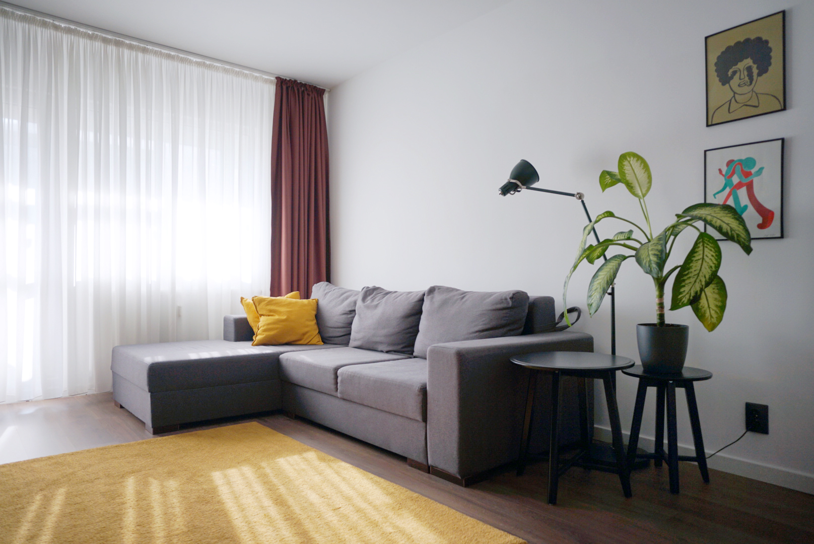 apartament colorat