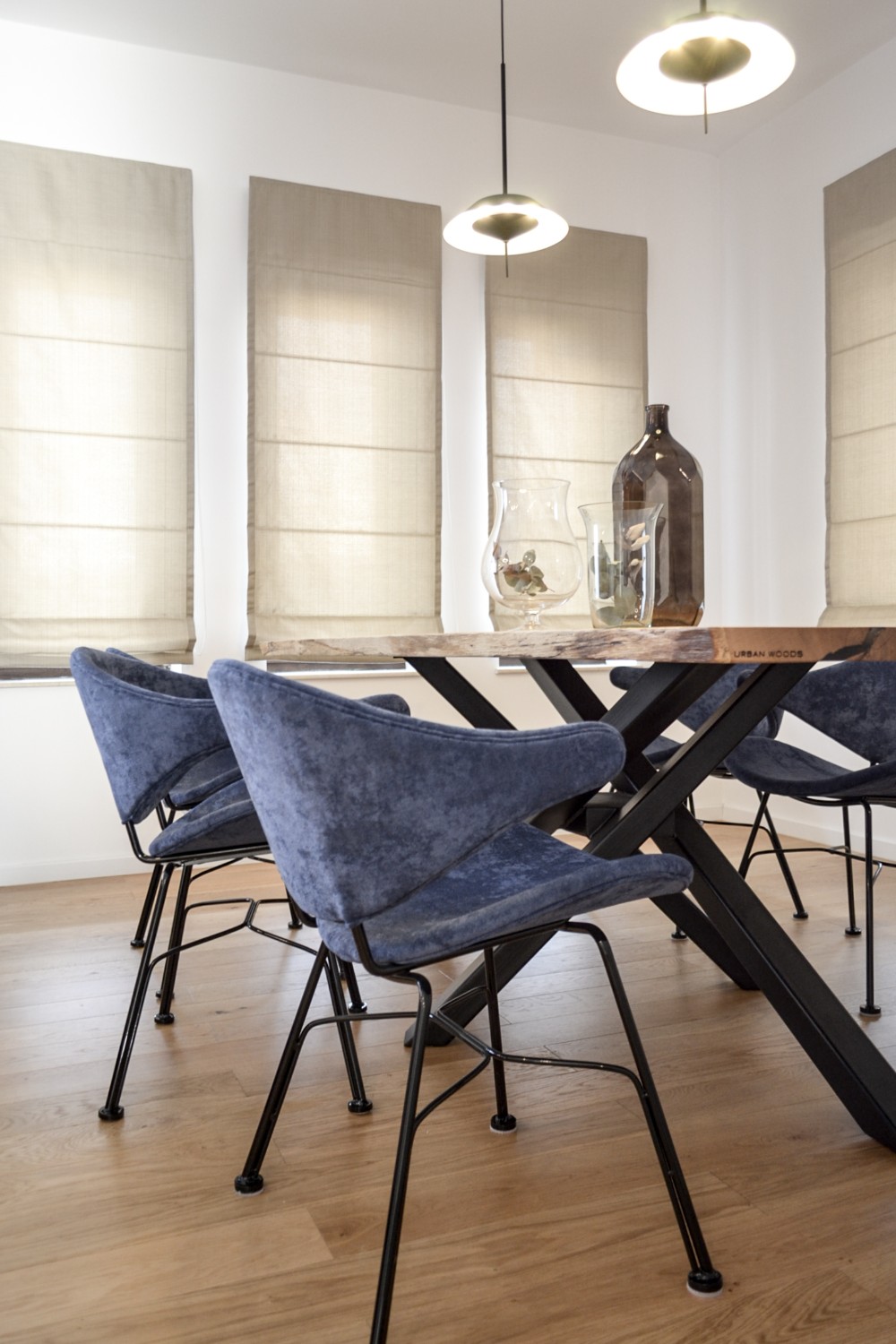 4 living si dining V - casa titus aa design lab