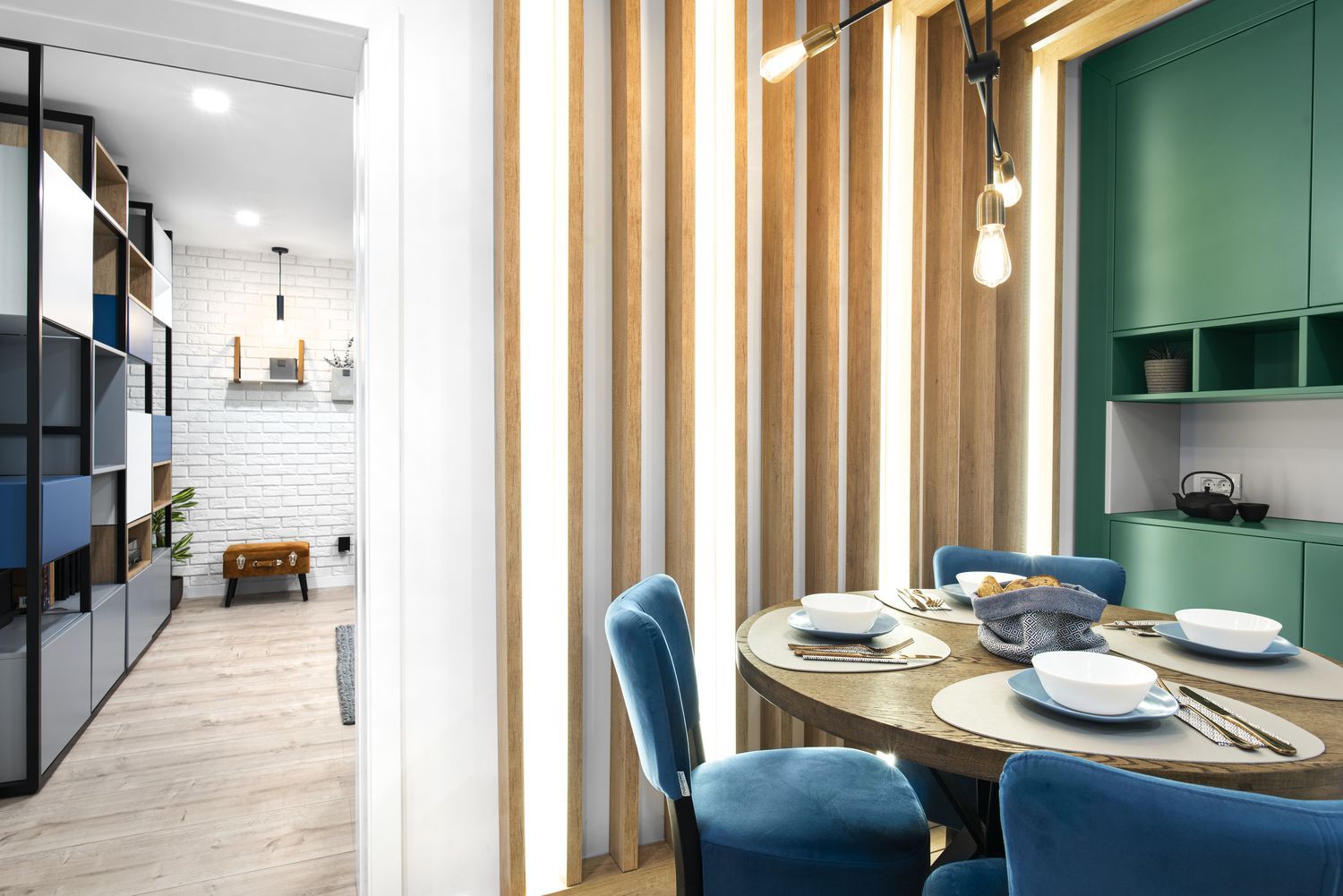 apartament de burlac dining