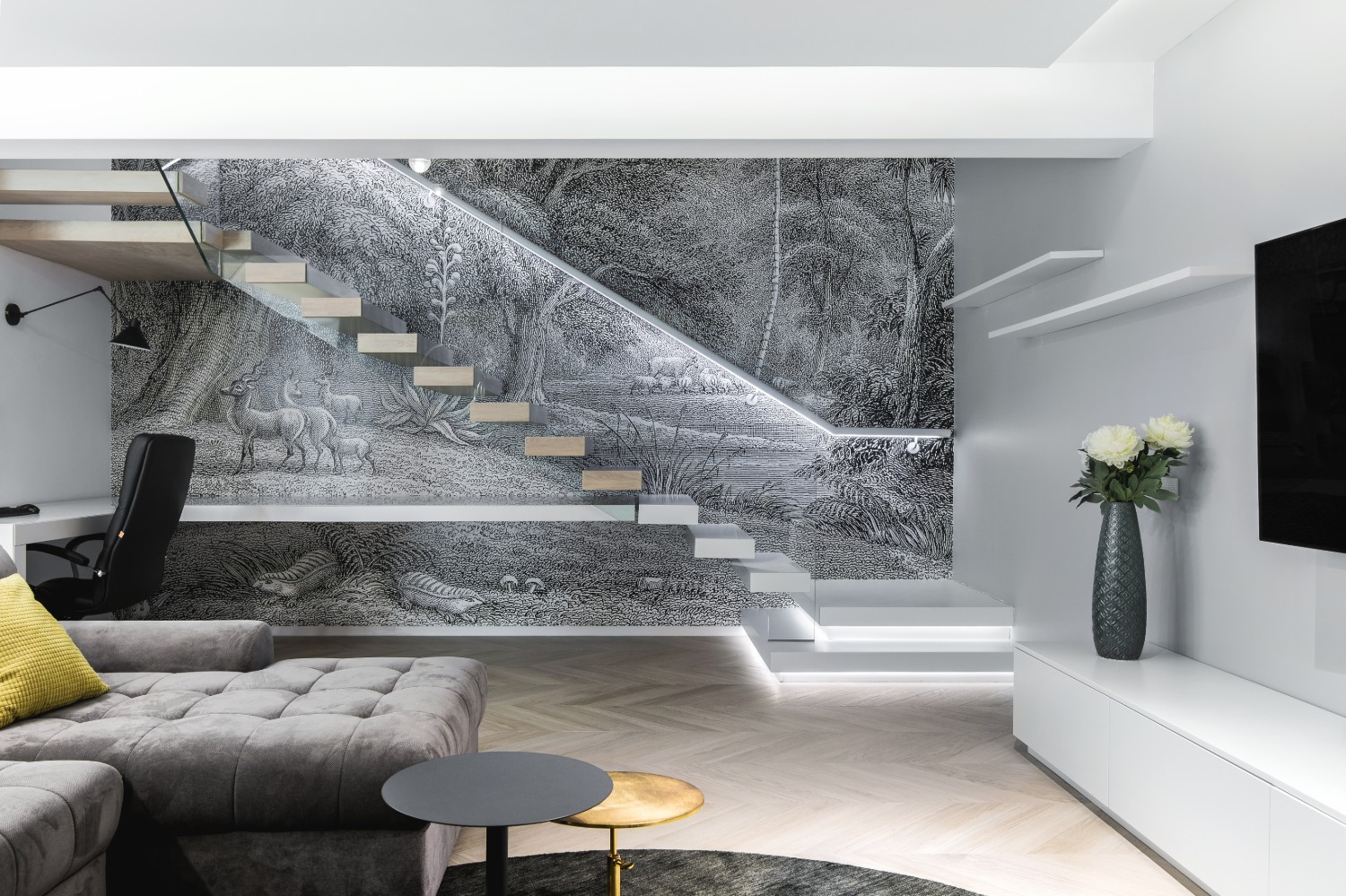 Amenajare open space duplex pe dubla inaltime_trepte in consola_Studio2.1 Bucuresti