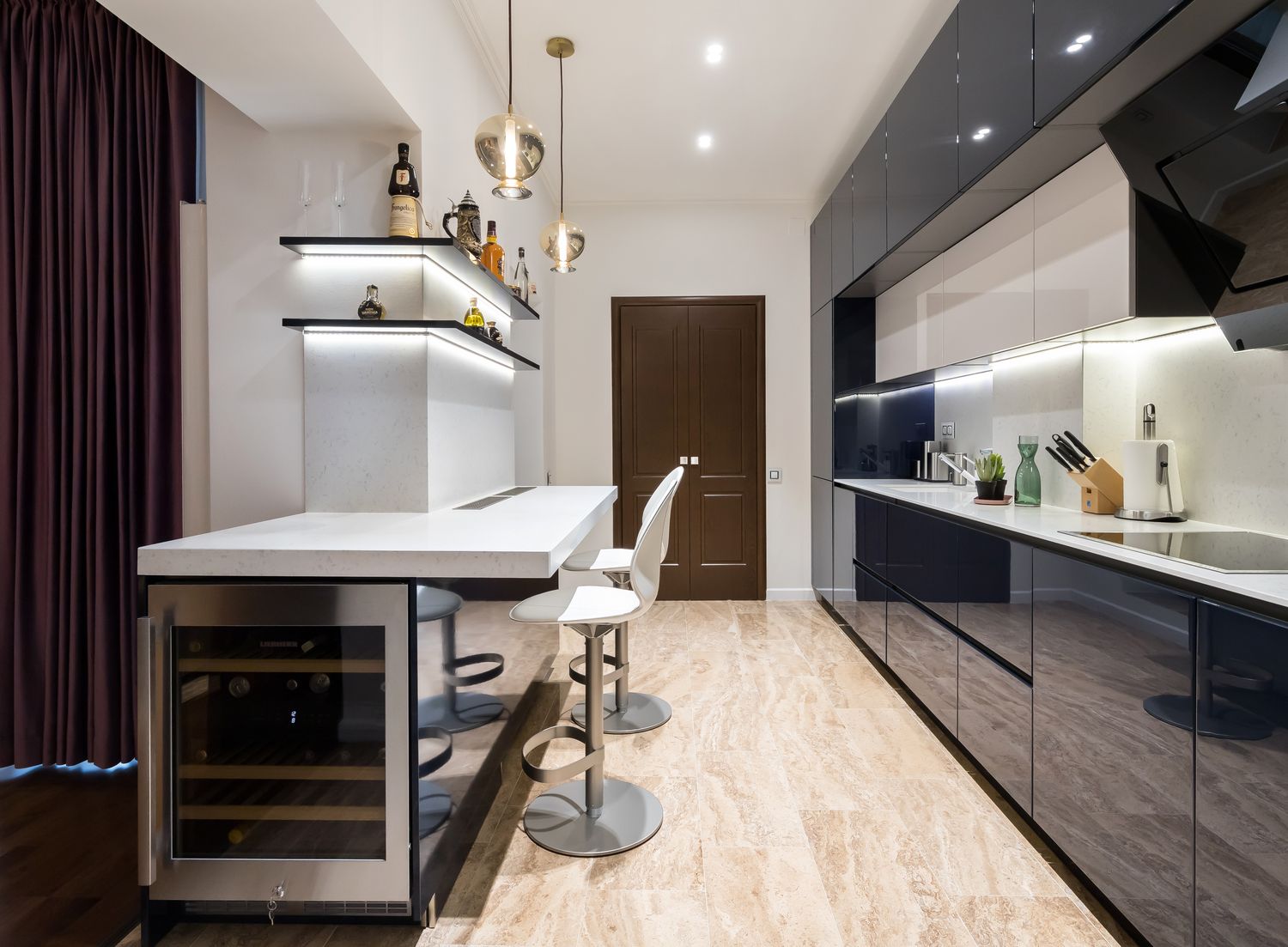 apartament glam bucatarie
