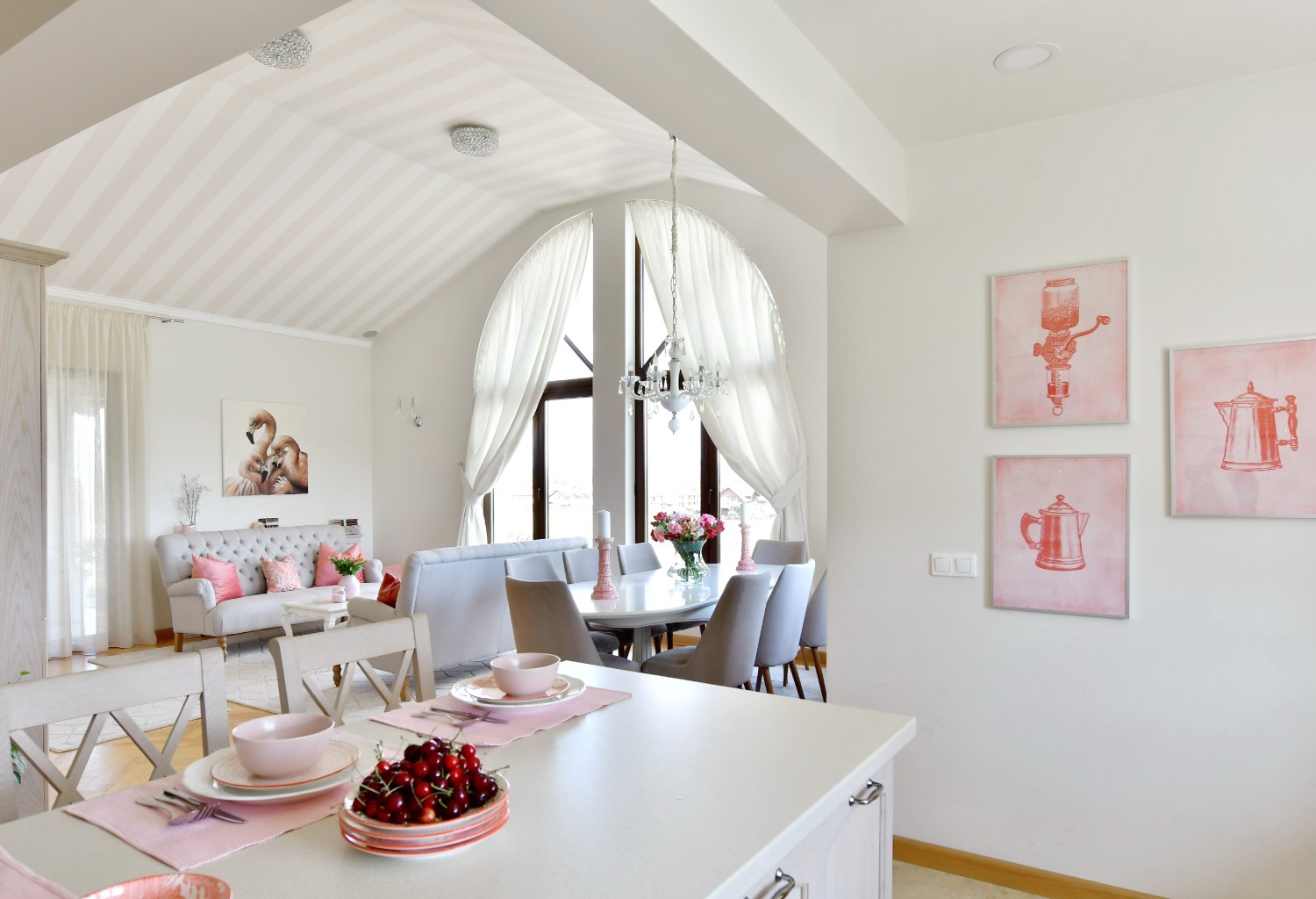 Amenajare living clasic luminos - casa Targu Mures - Simona Ungurean (3)
