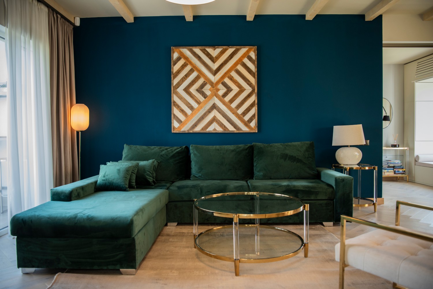 Canapea verde penthouse Baia Mare - designer Raul Șerban Hangar7586