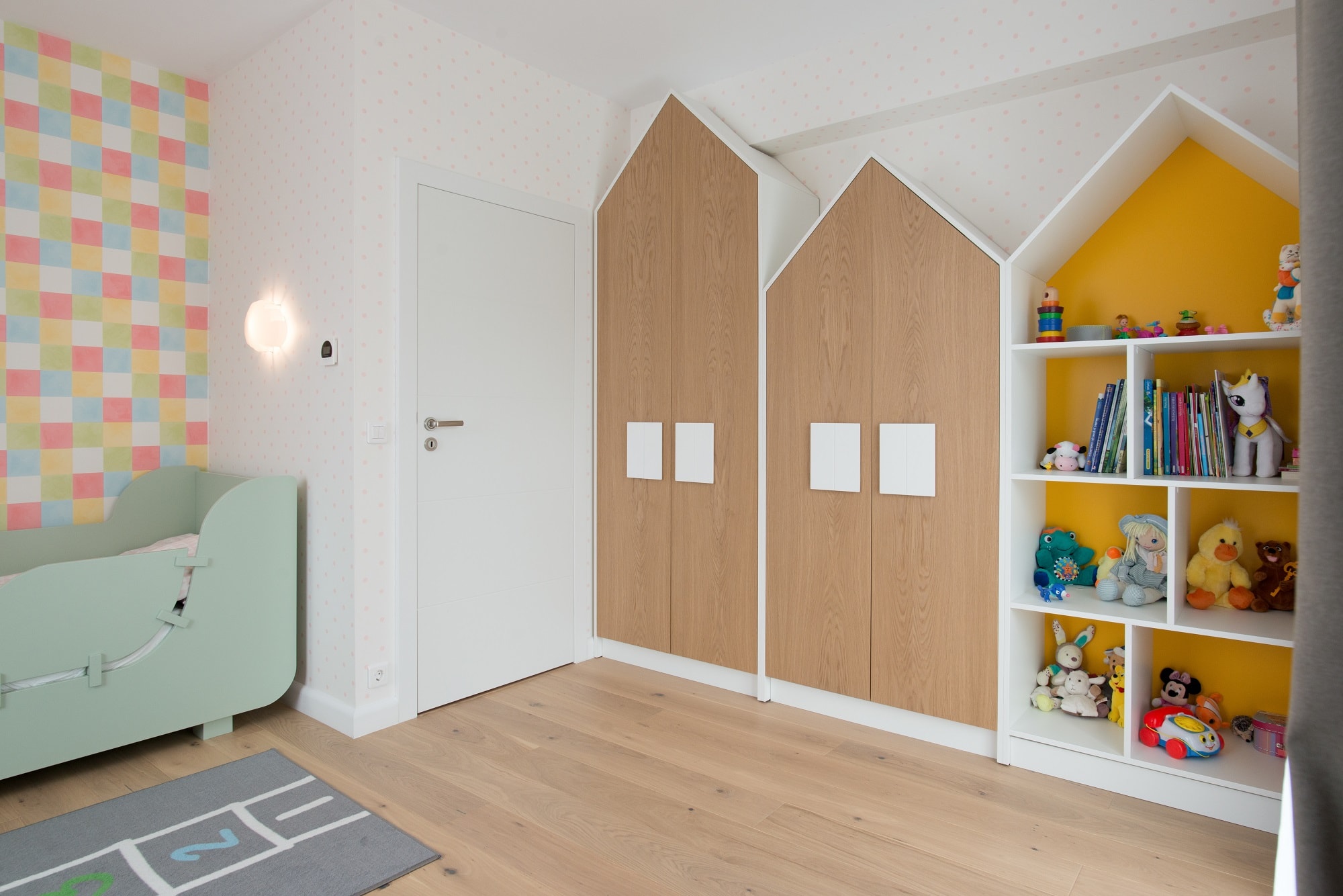 Kiwi Studio - design interior camera copil