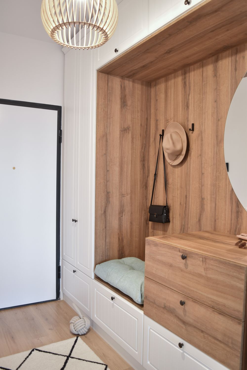 amenajare_boho_hol_mobilier_comandă