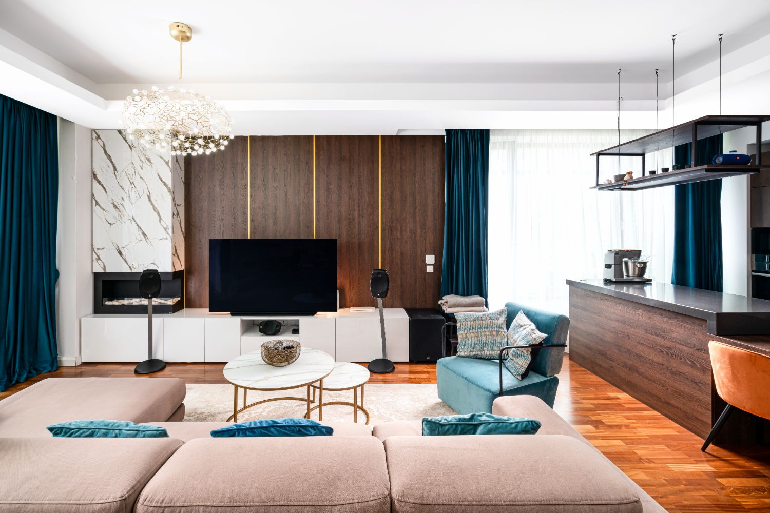 Amenajare living elegant Pipera - Creativ Interior - arh. Natalia Berezovskaia (2)