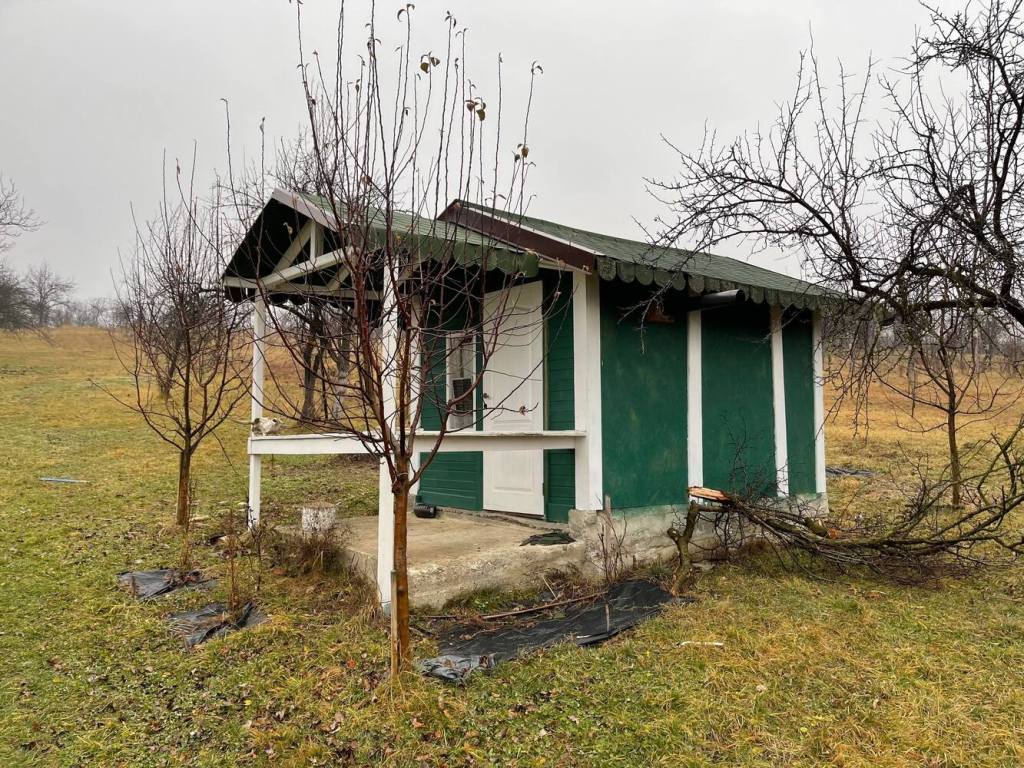 În 2019, Paul a hotărât să închidă foișorul și să construiască un tiny de 9 metri pătrați