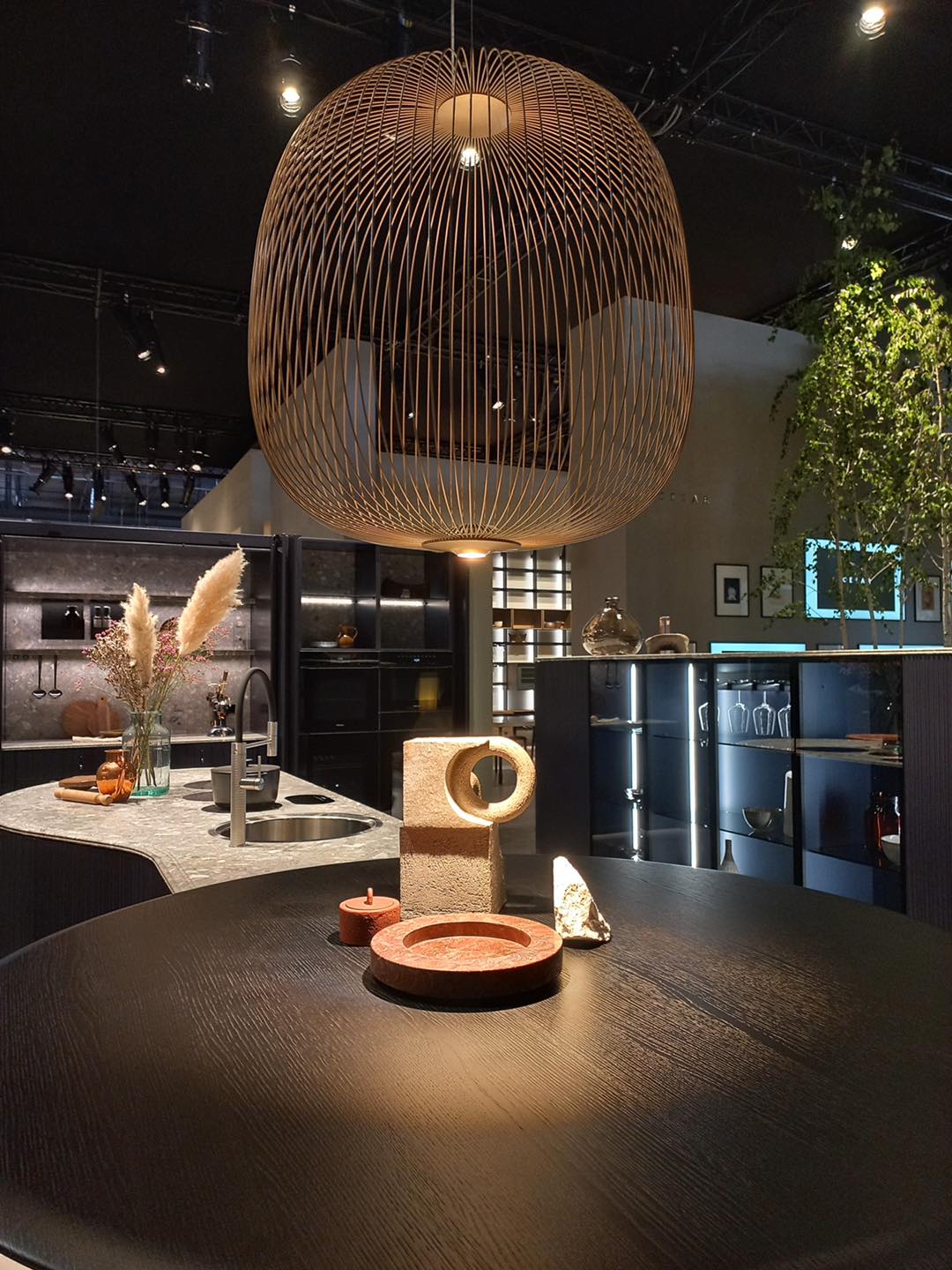 Cesar Kitchens - bucatarie insula curba Tangram 2