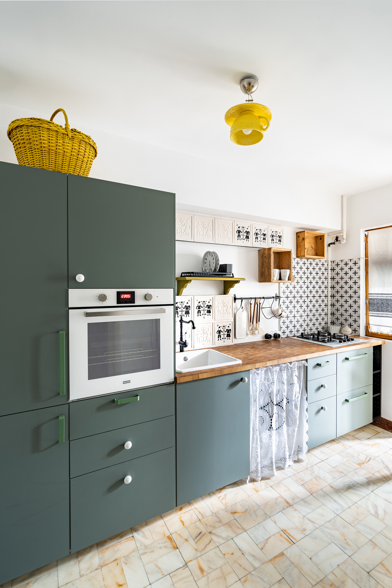 apartament 1 Mai bucătărie