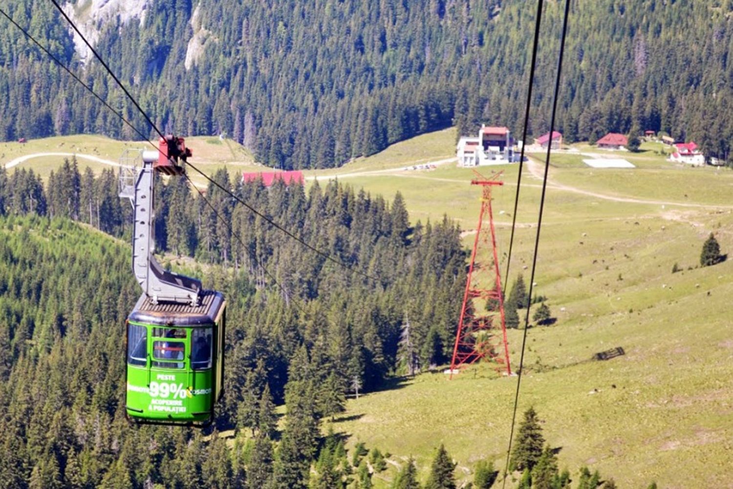 Telecabina Babele - Peștera FOTO damboviteanul.com