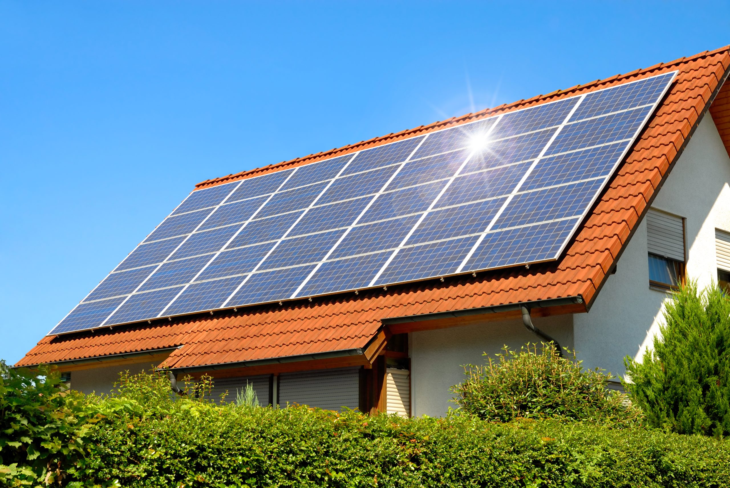 casa verde fotovoltaice 2023 shutterstock