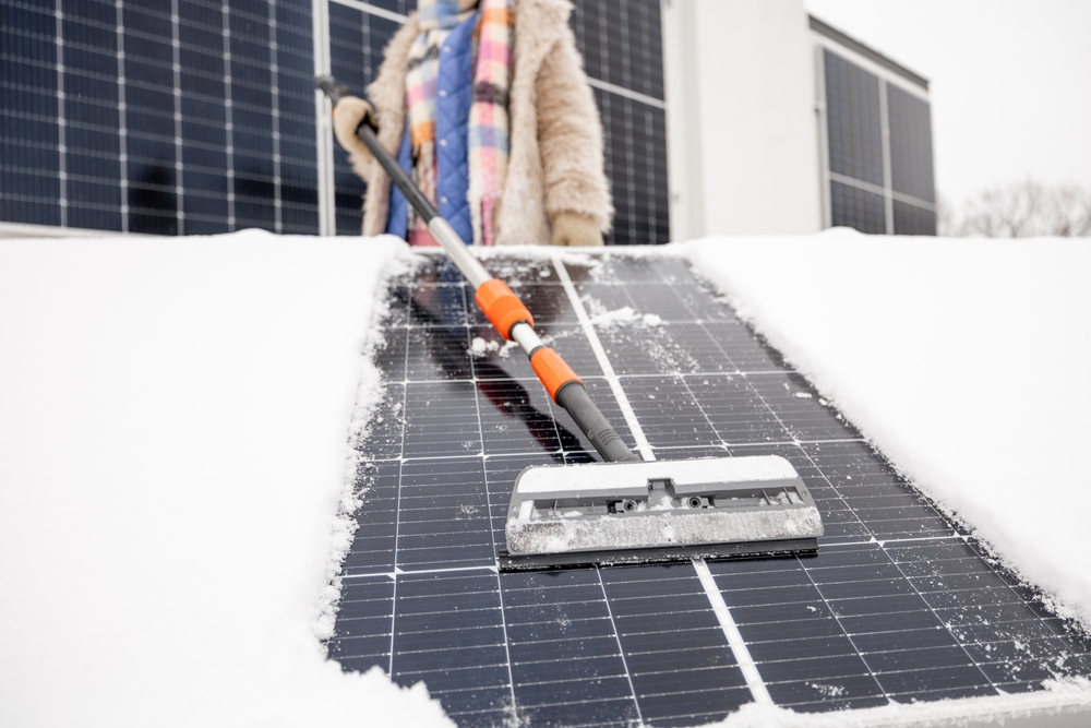 eficienta sistem fotovoltaic iarna shutterstock