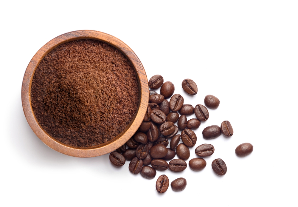 cum sa pastrezi cafeaua macinata shutterstock