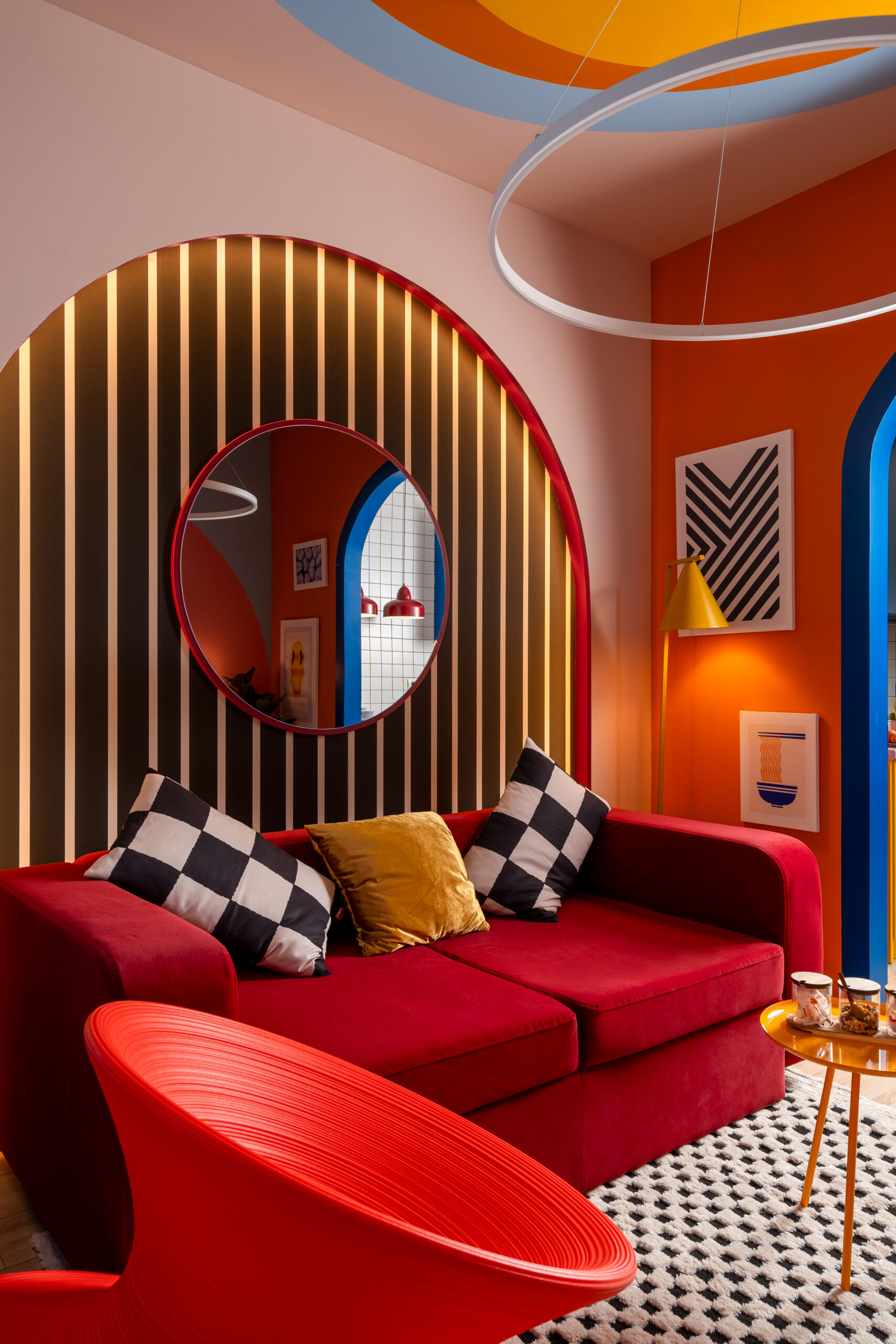 decor tavan colorat pictat 