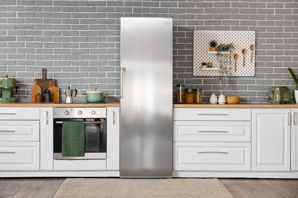 frigider modern in bucatarie consum energie
